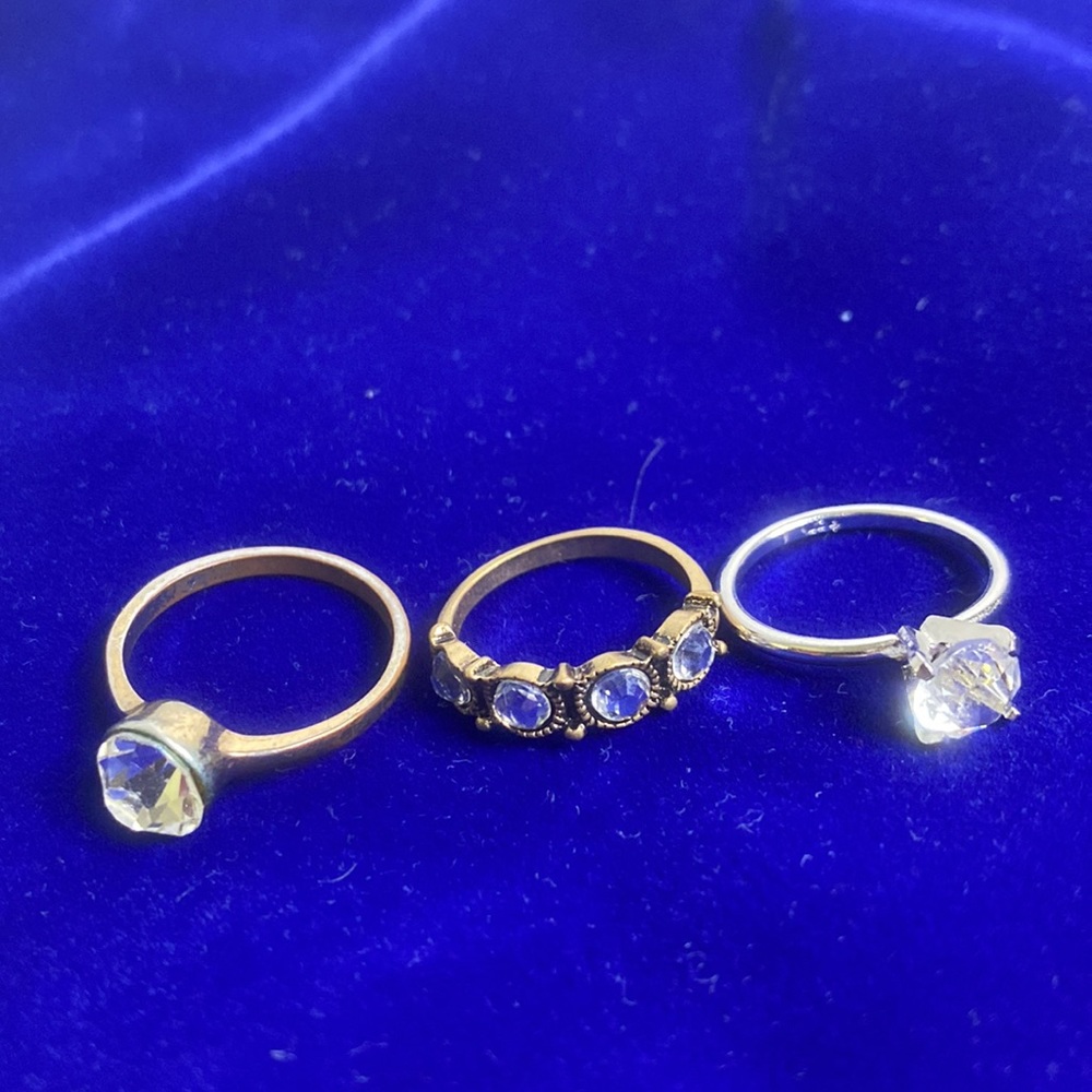 Set of 3 costume rings